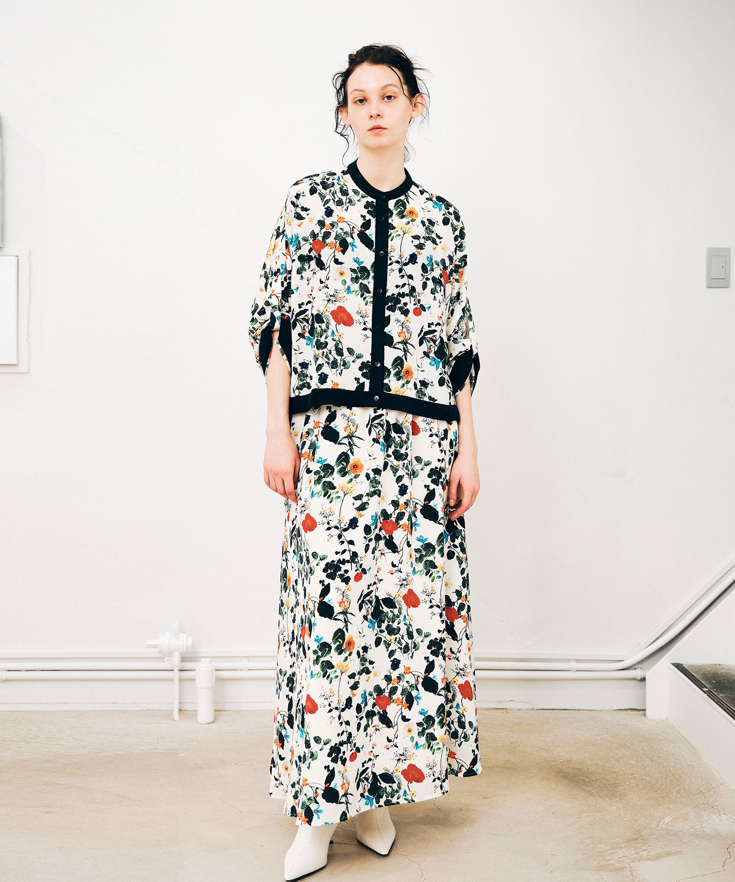 000000000904-01-l.jpg?t=  