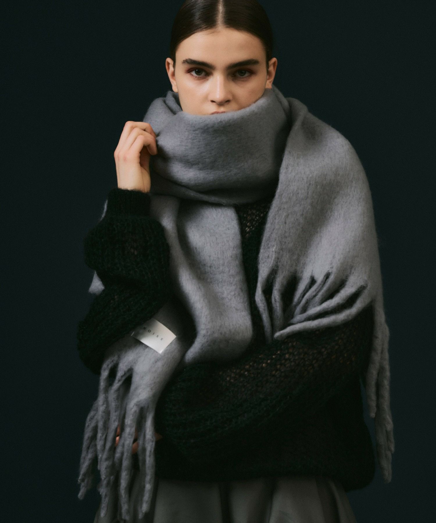 追加⑤】ボリュームフリンジマフラー*グレー*＜NMA-G25＞ | NOISE