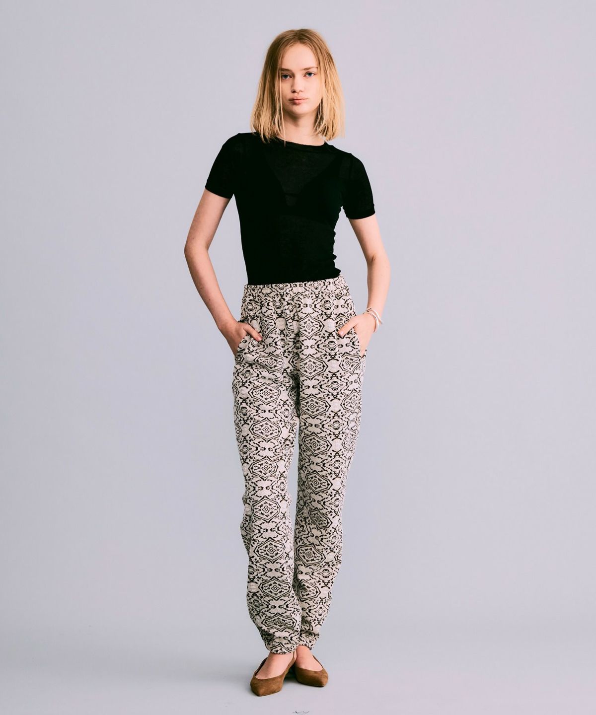 La nature linge レース シアー プルオーバー 日本製 ブラック La nature linge】シアーチュールプルオーバー（Tシャツ