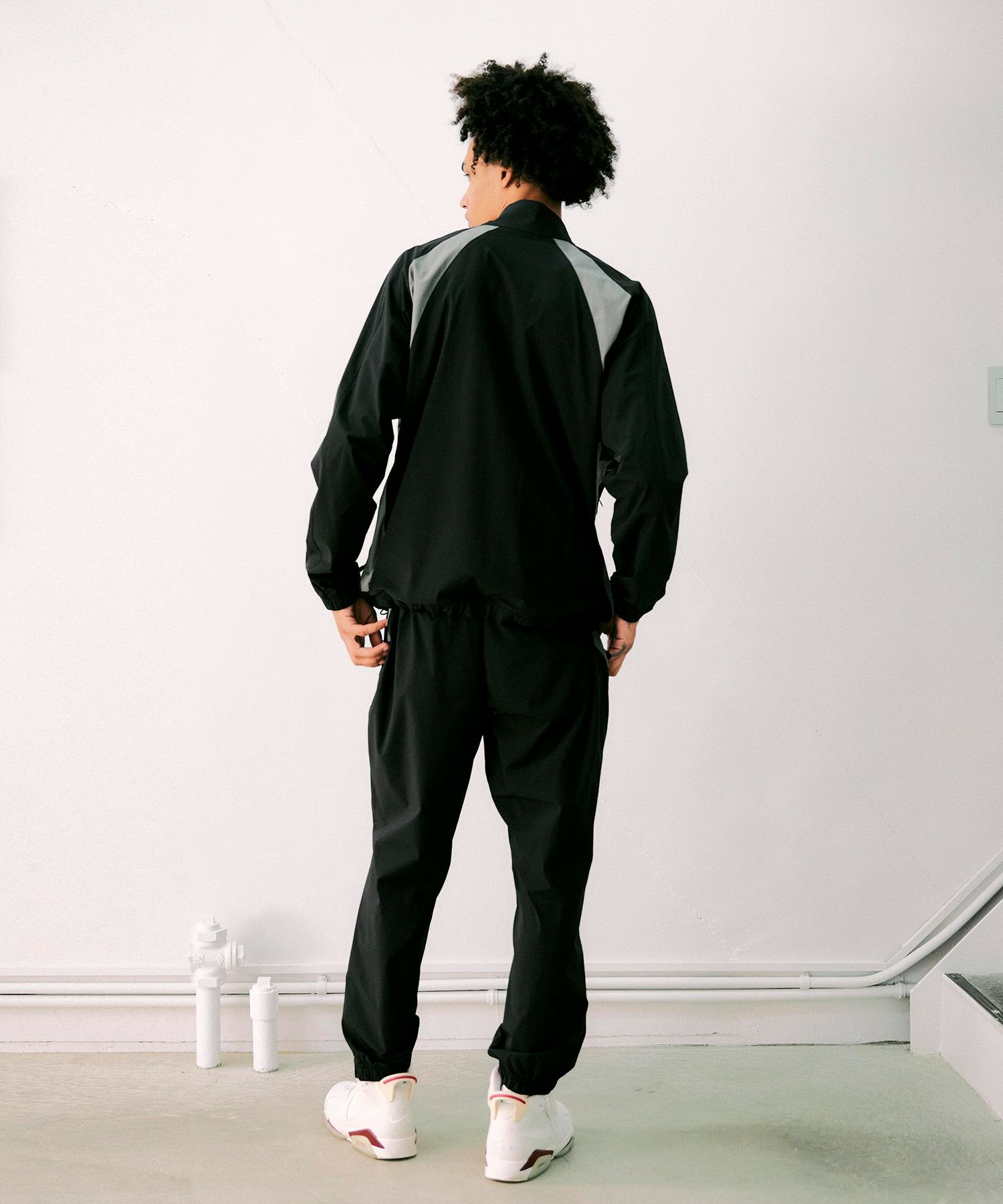 MEN】ナイロントラックジャケット*ブラック×グレー*＜NMS2-UB08M